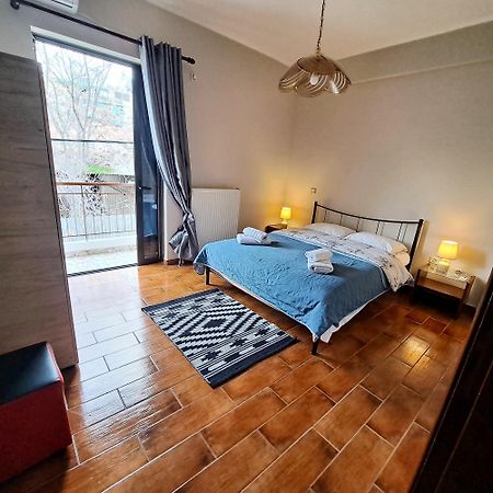 Horizon Apartment Athens Near To Acropolis, Sea & Subway Exterior photo